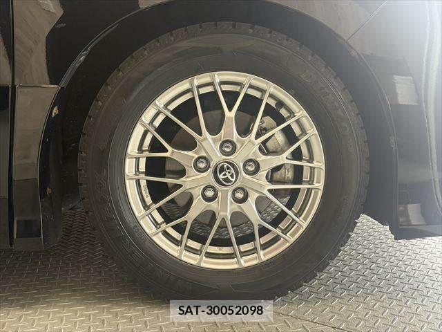 Toyota NOAH HYBRID 2020-01 8458094-13