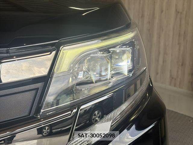 Toyota NOAH HYBRID 2020-01 8458094-28