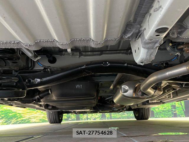Toyota NOAH HYBRID 2023-07 8485838-19