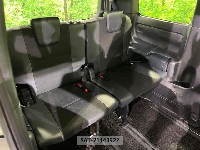 Toyota NOAH HYBRID 2021-06 8526300-9