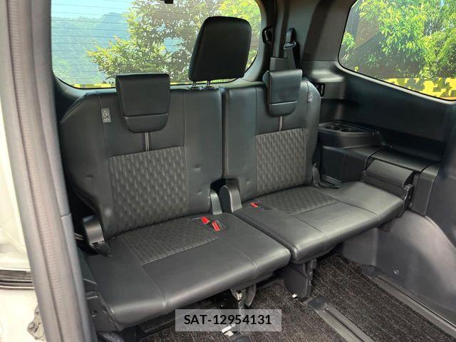 Toyota NOAH HYBRID 2023-07 8526291-8