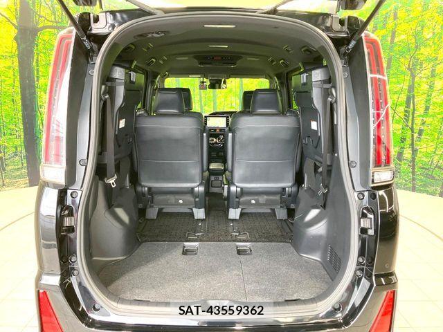 Toyota NOAH HYBRID 2020-03 8526302-10