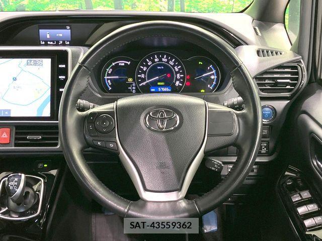 Toyota NOAH HYBRID 2020-03 8526302-11