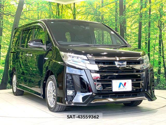 Toyota NOAH HYBRID 2020-03 8526302-16