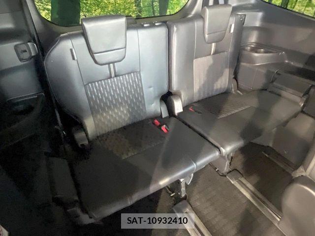 Toyota NOAH HYBRID 2022-09 8526293-10