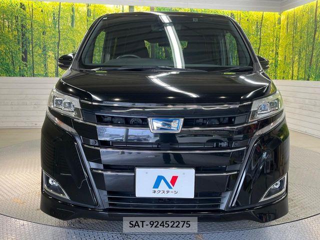 Toyota NOAH HYBRID 2021-03 8526303-13