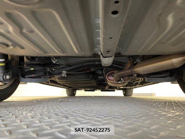 Toyota NOAH HYBRID 2021-03 8526303-18