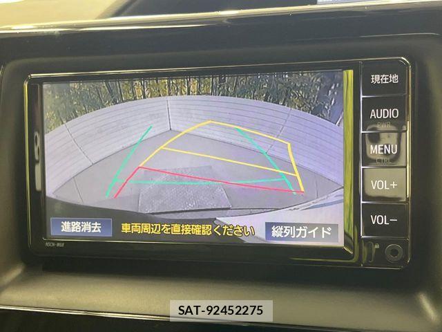 Toyota NOAH HYBRID 2021-03 8526303-6