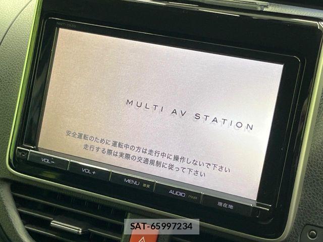 Toyota NOAH HYBRID 2014-03 8526305-3