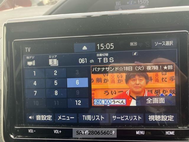 Toyota NOAH HYBRID 2014-10 8526304-13