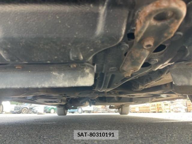 Toyota NOAH HYBRID 2014-06 8526308-18