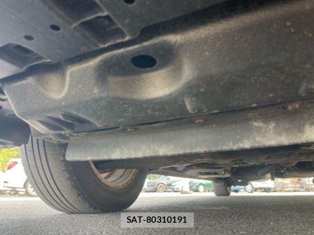Toyota NOAH HYBRID 2014-06 8526308-19