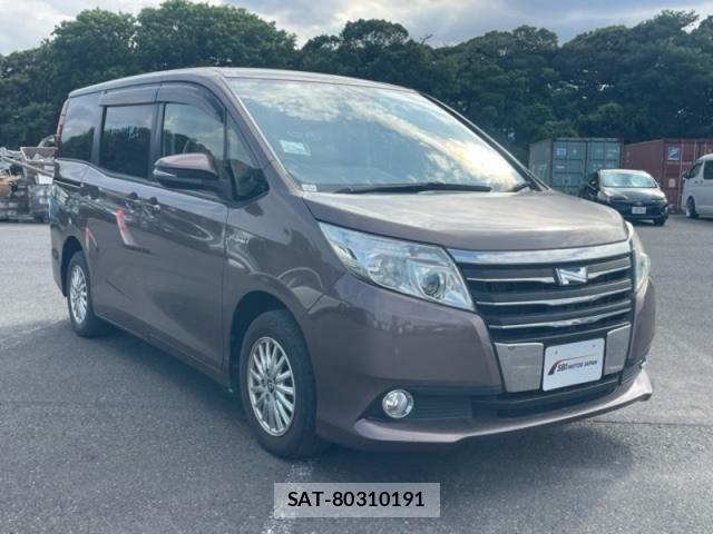 Toyota NOAH HYBRID 2014-06 8526308-6