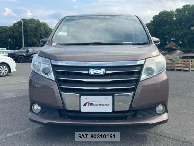Toyota NOAH HYBRID 2014-06 8526308-7