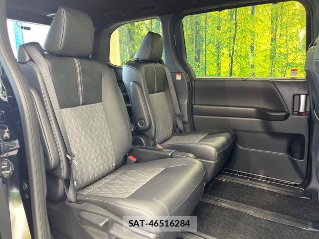 Toyota NOAH HYBRID 2026-02 8526290-8