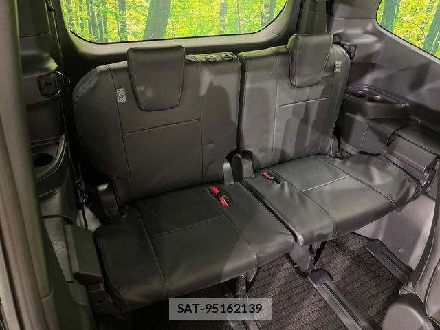 Toyota NOAH HYBRID 2025-04 8526292-9
