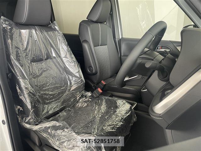 Toyota NOAH HYBRID 2026-03 8562989-22