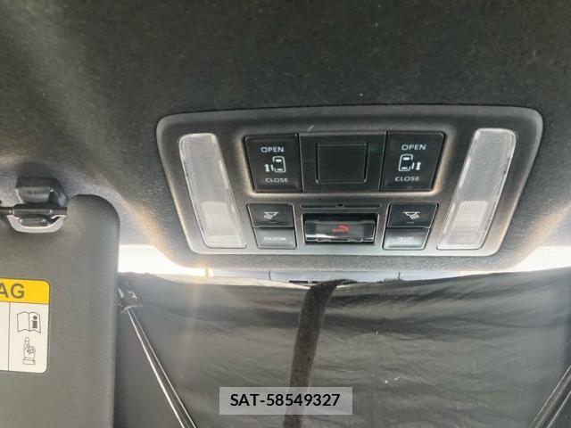 Toyota NOAH HYBRID 2023-10 8562993-18