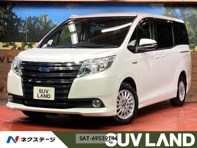 Toyota NOAH HYBRID 2015-09 8563001-0