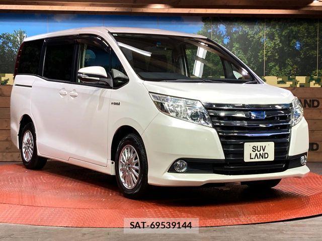 Toyota NOAH HYBRID 2015-09 8563001-15