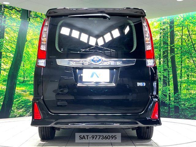 Toyota NOAH HYBRID 2016-07 8562994-16