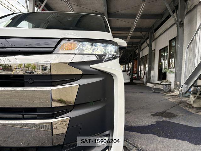Toyota NOAH HYBRID 2023-10 8562996-18
