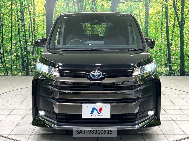 Toyota NOAH HYBRID 2023-09 8562991-14