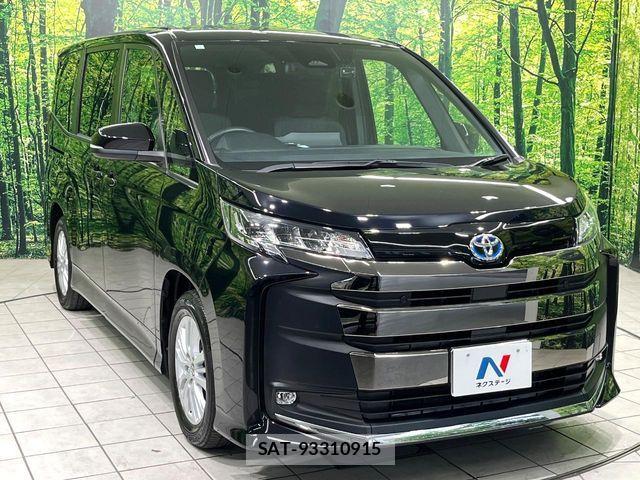 Toyota NOAH HYBRID 2023-09 8562991-16