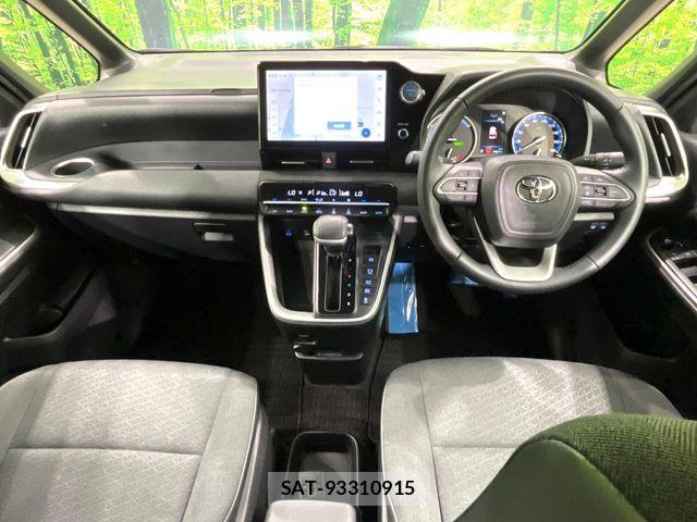 Toyota NOAH HYBRID 2023-09 8562991-1