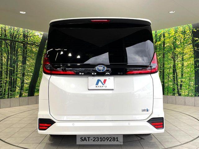 Toyota NOAH HYBRID 2022-06 8562987-15