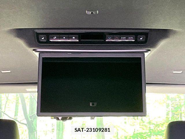 Toyota NOAH HYBRID 2022-06 8562987-4
