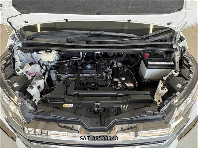 Toyota NOAH HYBRID 2022-04 8562990-29