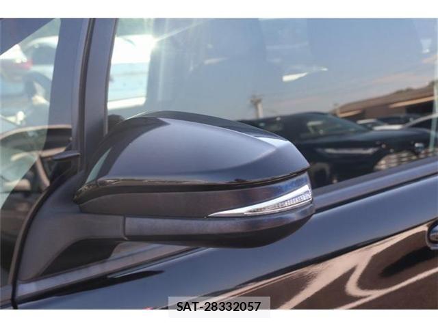 Toyota NOAH HYBRID 2017-12 8562995-21