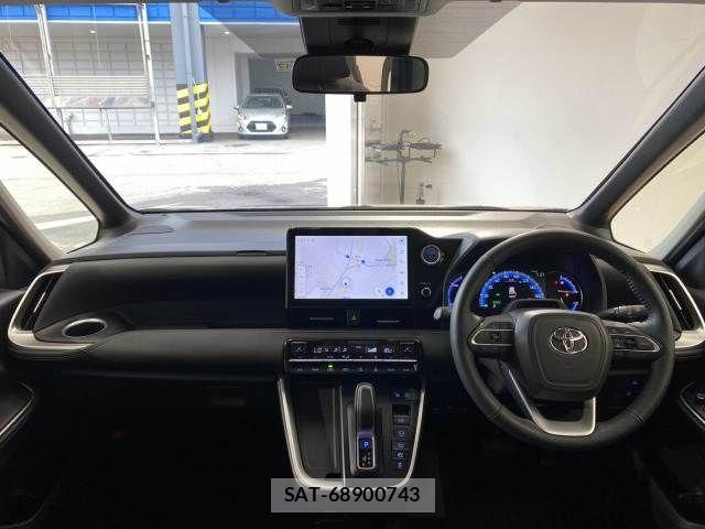 Toyota NOAH HYBRID 2022-12 8628122-1