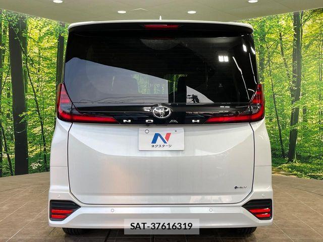 Toyota NOAH HYBRID 2026-03 8628114-15
