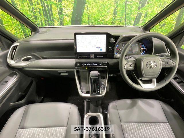 Toyota NOAH HYBRID 2026-03 8628114-1