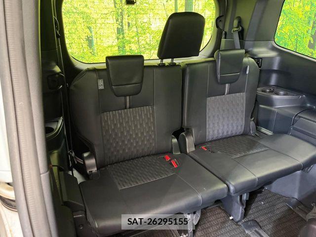 Toyota NOAH HYBRID 2023-09 8628119-9