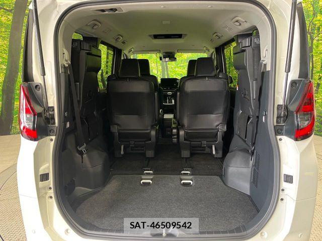 Toyota NOAH HYBRID 2022-10 8628124-11