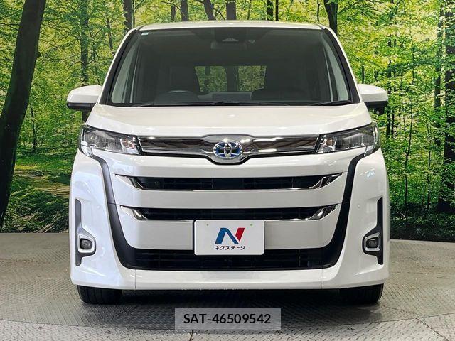 Toyota NOAH HYBRID 2022-10 8628124-15