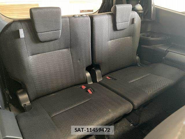 Toyota NOAH HYBRID 2023-04 8628123-11