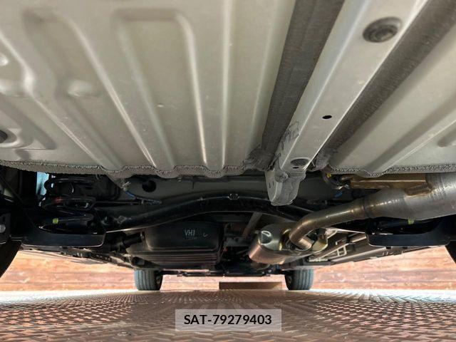 Toyota NOAH HYBRID 2022-06 8628116-18