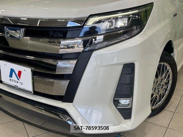 Toyota NOAH HYBRID 2018-05 8628126-12