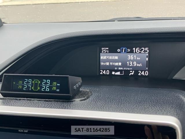 Toyota NOAH HYBRID 2019-12 8628129-28