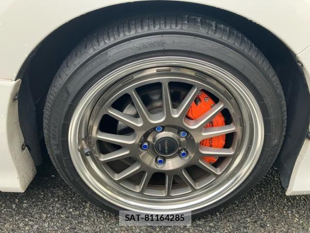Toyota NOAH HYBRID 2019-12 8628129-6