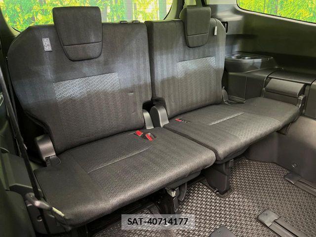 Toyota NOAH HYBRID 2023-05 8628121-9