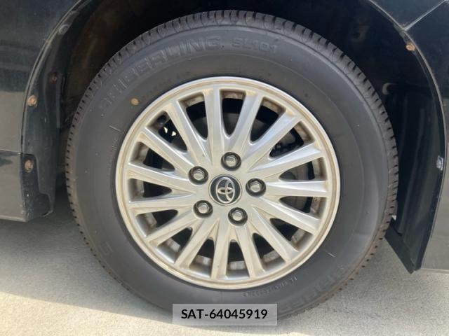 Toyota NOAH HYBRID 2014-05 8628132-10