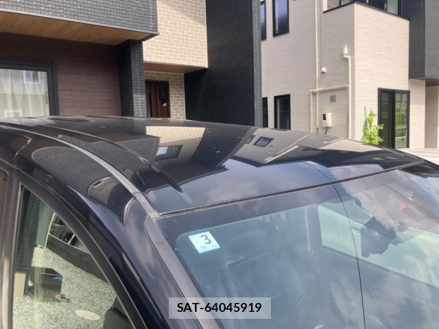 Toyota NOAH HYBRID 2014-05 8628132-5