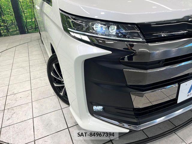 Toyota NOAH HYBRID 2023-09 8628120-12