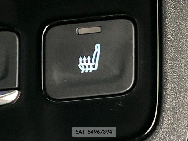 Toyota NOAH HYBRID 2023-09 8628120-4