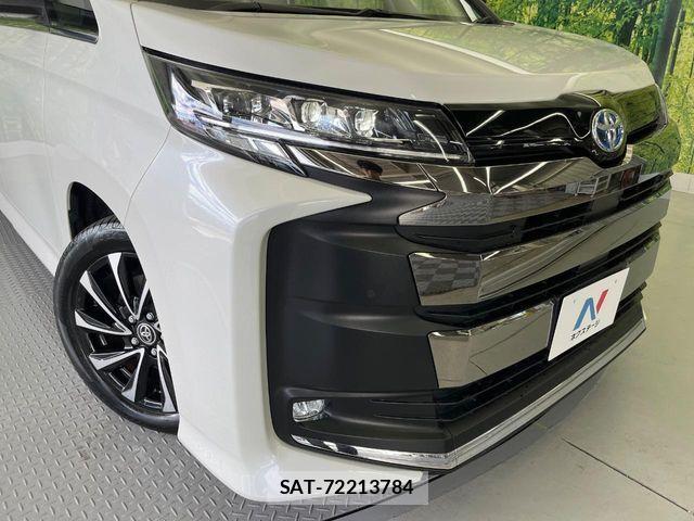 Toyota NOAH HYBRID 2023-06 8660717-13